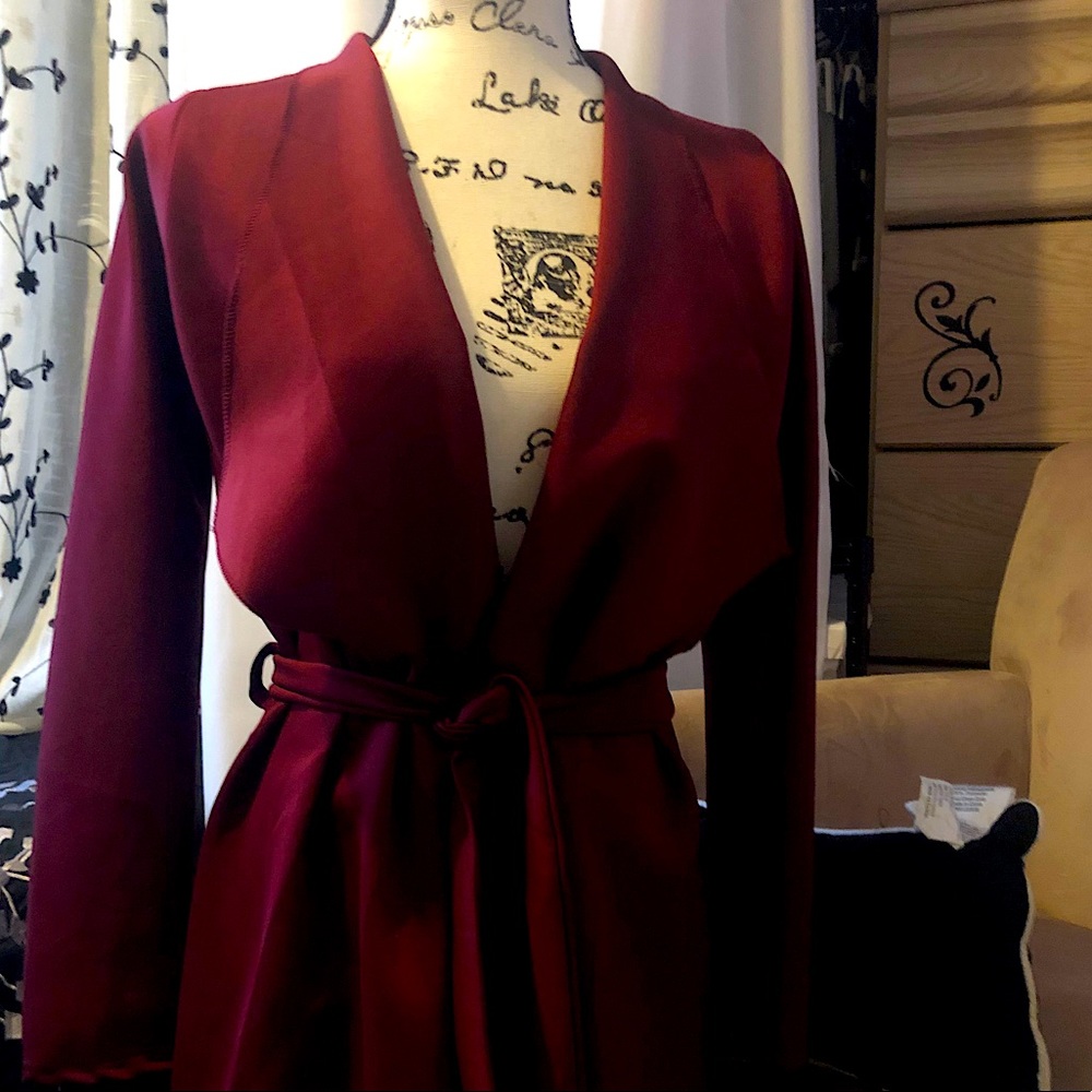 Be Jealous Silky Blazer, Wine,Long sleeve, Sz Med